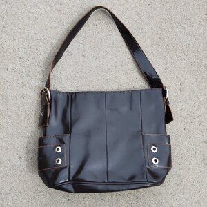 XOXO BROWN PATENT LEATHER BUCKET STYLE SHOULDER BAG SIDE POCKETS
